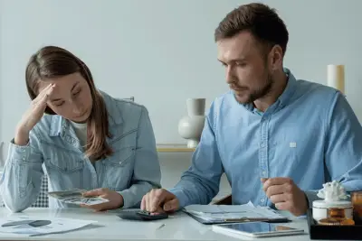 Common Money Mistakes People Make in Their 20s and 30s